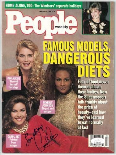 Керъл Алт подписа договор със списание People Weekly Full Magazine от 1.11.1993- #EE63374 (супермодел / без етикет) - Сертифициран от JSA - Списания за кино