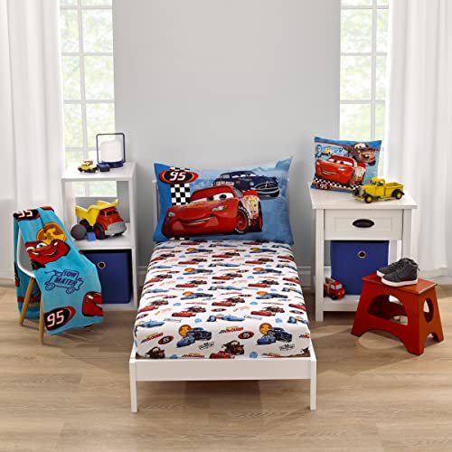 Комплект спално бельо за деца Disney Cars Radiator Springs Бели, сини и червени цветове на Светкавица Маккуин и Буксировщик