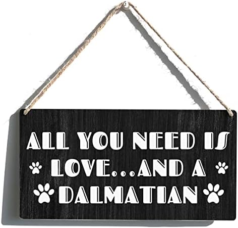 Подарък с Надпис Мама Далматинца Фермерска Къща Всичко, което ви трябва, е Любовта и Дървена Подвесная Табела с Надпис Далматинци,