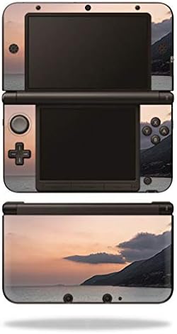 Корица MightySkins, съвместима с оригинала на Nintendo 3DS XL (2012-2014) - Hillside View | Защитно, здрава и уникална vinyl