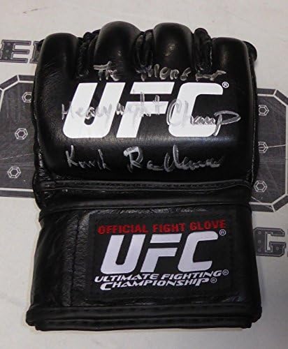 Кевин Рэндлман Подписа Официален Автограф Шампион на UFC Fight Ръкавица PSA/DNA COA - Ръкавици UFC с Автограф