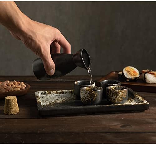 Японски Керамичен комплект за саке MyGift в тъмно кафяв и бял изпъстрени с 4 Рюмками, Сервировочным тавата и decanter с корк капак