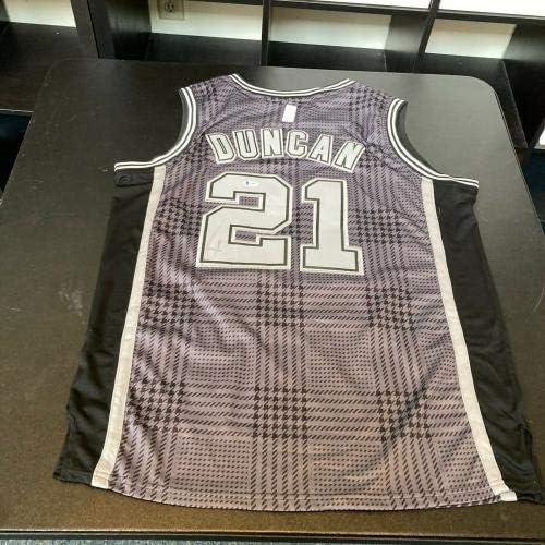 Тим Дънкан Подписа Истинска Тениска Adidas San Antonio Spurs с автограф на Бекет COA - Тениски НБА с автограф