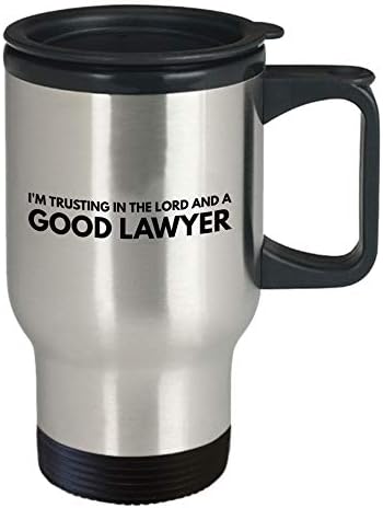 Адвокатска Кафе Пътна Чаша за Най-Забавна Уникална Чаена чаша за адвокат е Идеална Идея за мъже и жени, Аз вярвам в Господ