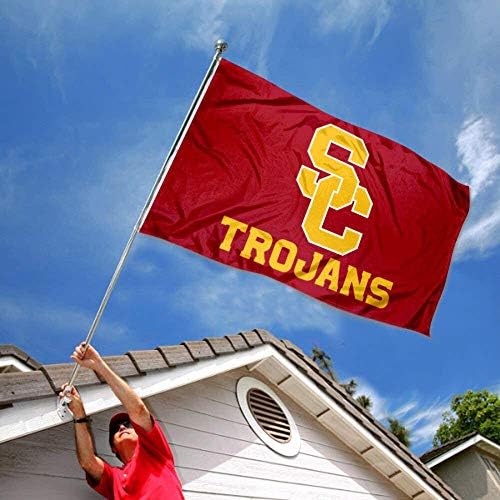 Троянците USC Инсталиран Нов флаг SC и американския флаг 3x5