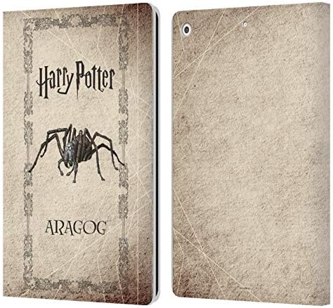 Дизайн на своята практика за главата Официално лицензиран Хари Потър Доби Брауни Елф Същество стаята на тайните II Кожена Книга Портфейл Калъф е Съвместим с Apple iPad 10